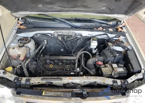 2019 Ford Escape Xlt z USA, uszkodzony, nr VIN 1FMCU9D71CKC48260